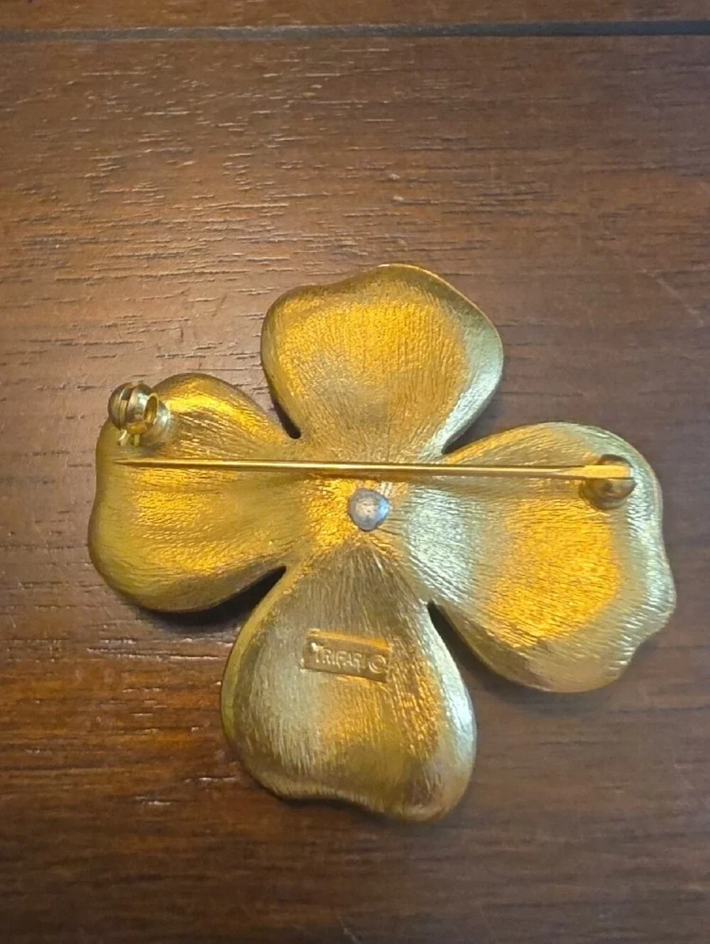 Crown Trifari Gold & Cream Tone Dogwood Brooch VINTAGE 1950's